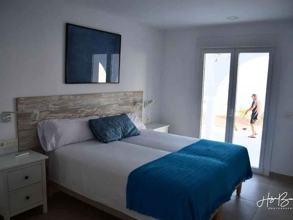 Ботель Buganvilla Comfortable Holiday Residence Ринкон-де-ла-Викториа Испания